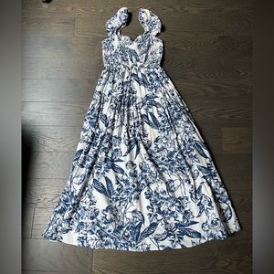 Abercrombie Ruffle Strap Smocked Midi Dress | Small | Navy Floral